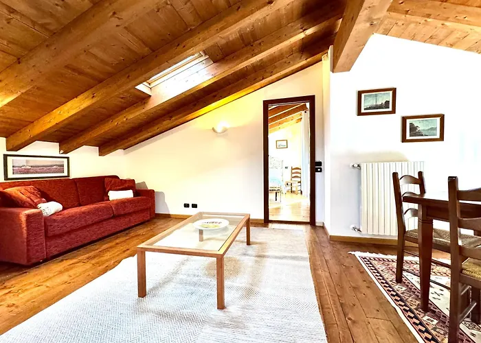 Villa Riflessi - - By Tourquoisevea *
