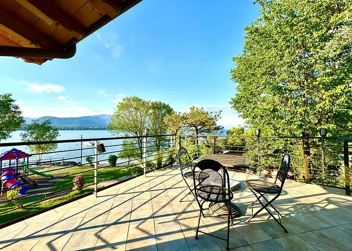 Villa Riflessi - - By Tourquoisevea *